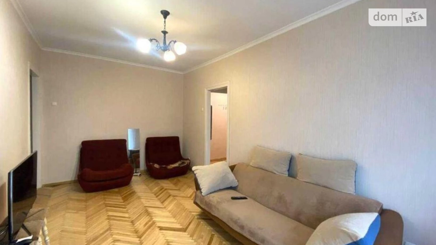 Продается 3-комнатная квартира 56 кв. м в Киеве, ул. Профессора Подвысоцкого, 5
