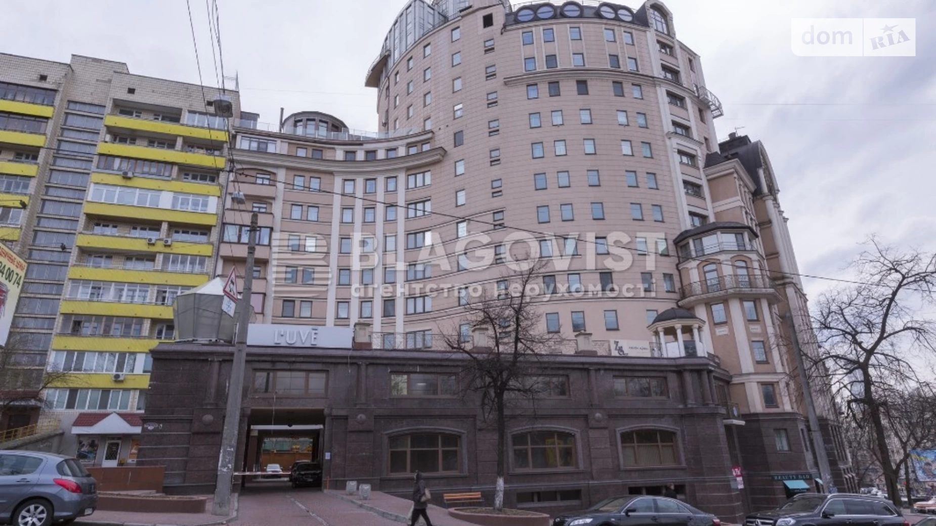 Продается 3-комнатная квартира 127 кв. м в Киеве, ул. Гетмана Павла Скоропадского(Льва Толстого), 39