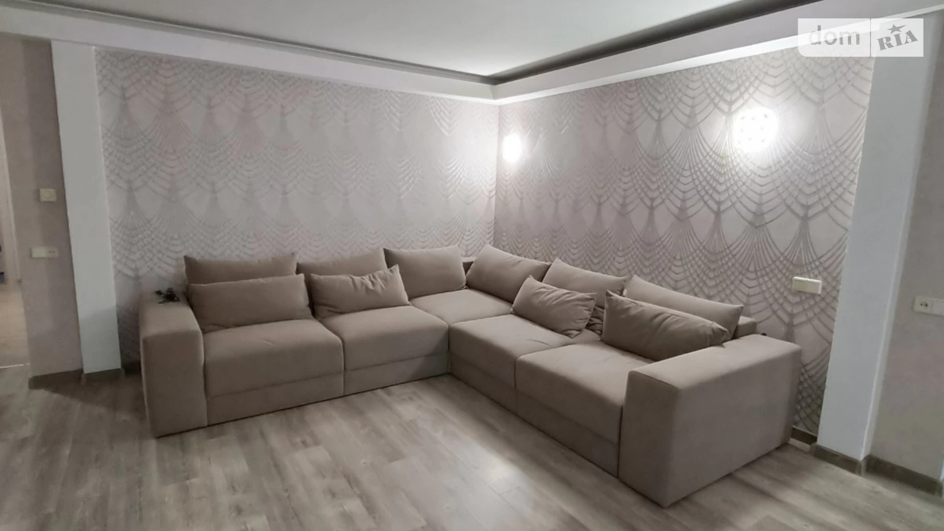 Продается 3-комнатная квартира 99 кв. м в Кропивницком, цена: 109000 $ - фото 3