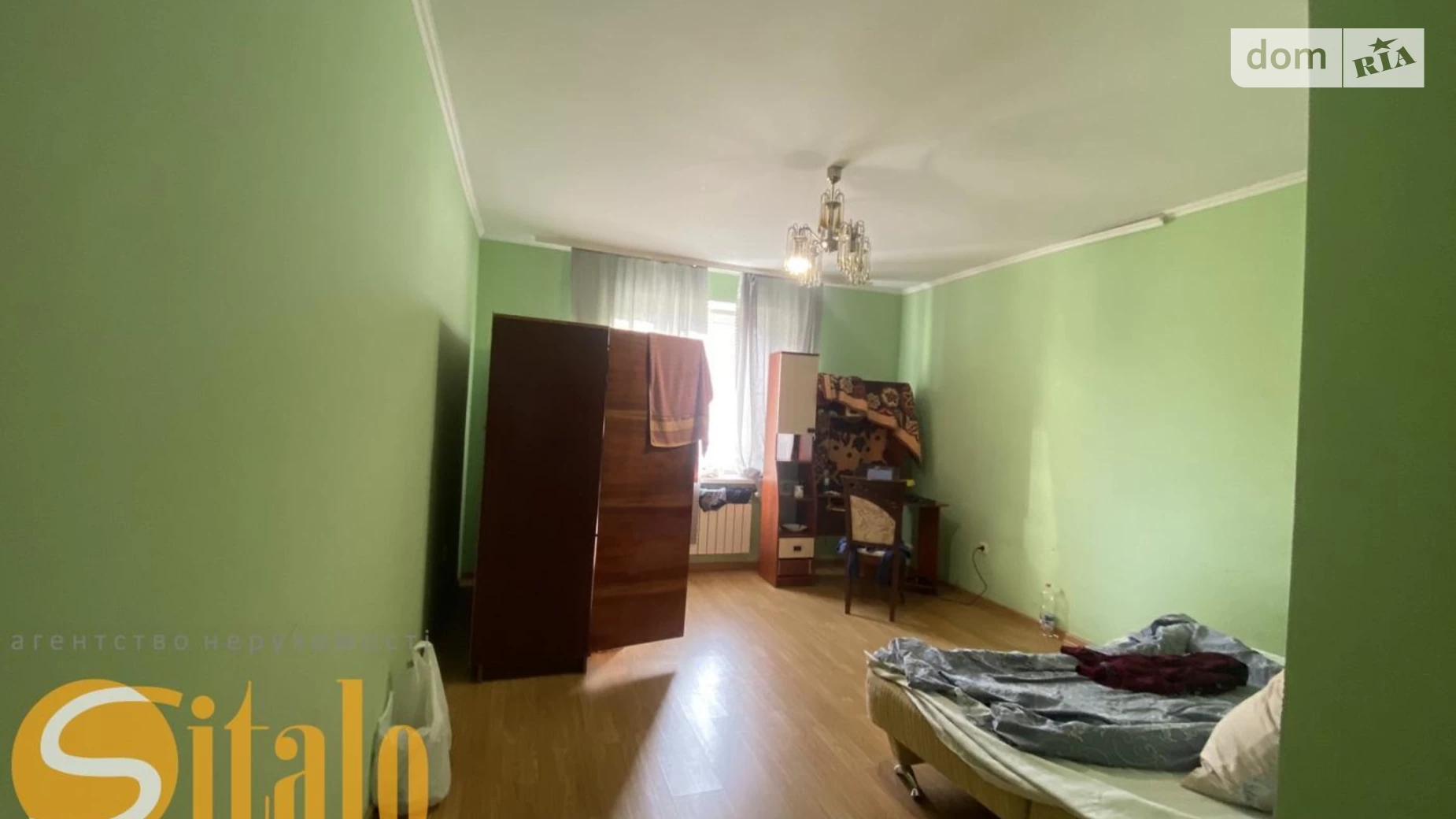 Продается 3-комнатная квартира 110 кв. м в Ивано-Франковске, ул. Троллейбусная, 26