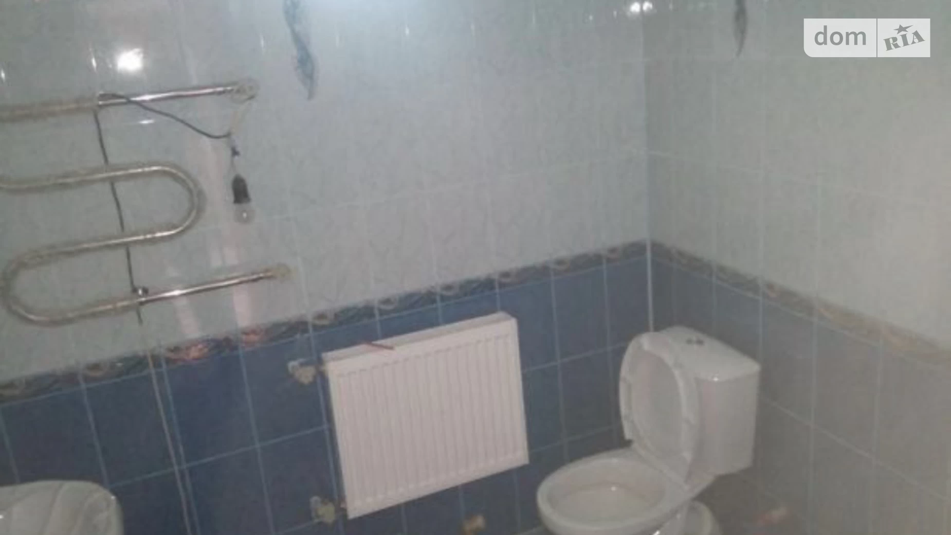 Продается дом на 2 этажа 300 кв. м с гаражом, цена: 30000 $ - фото 2