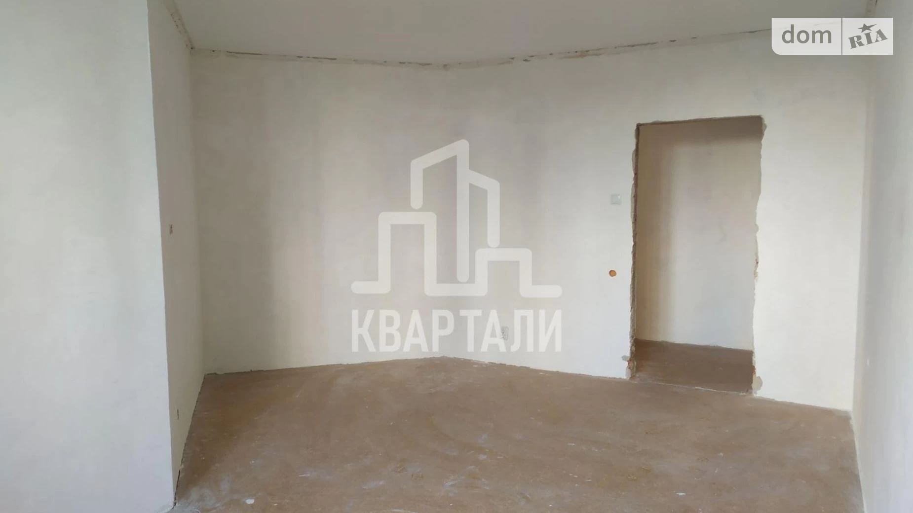 Продається 3-кімнатна квартира 94 кв. м у Києві, просп. Миколи Бажана, 10