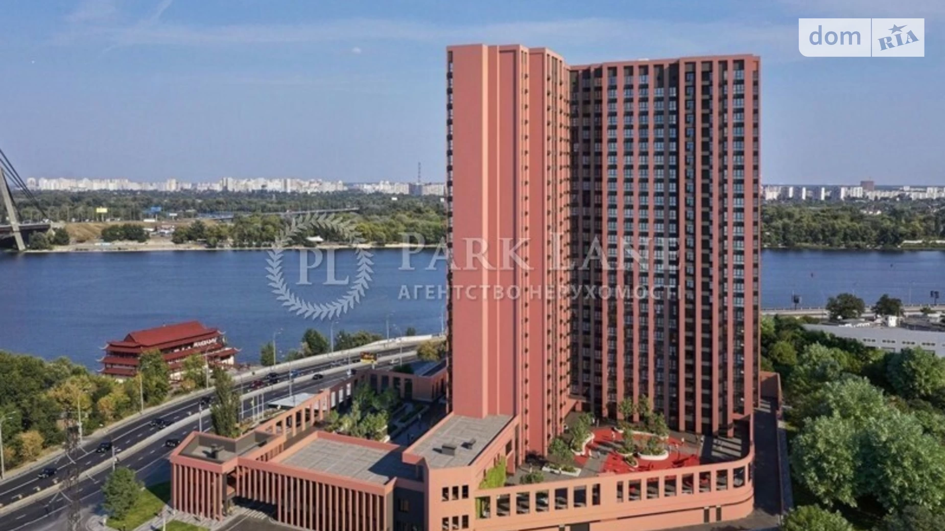 Продается 3-комнатная квартира 89 кв. м в Киеве, ул. Набережно-Рыбальская, 27