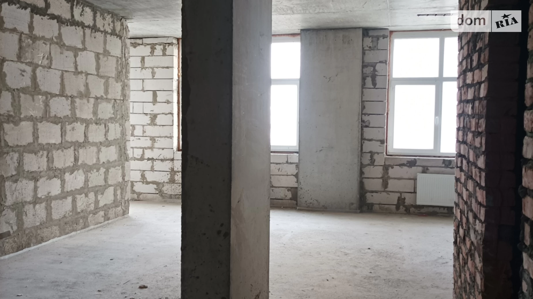 Продается 1-комнатная квартира 53.6 кв. м в Черноморске, ул. Радостная - фото 4