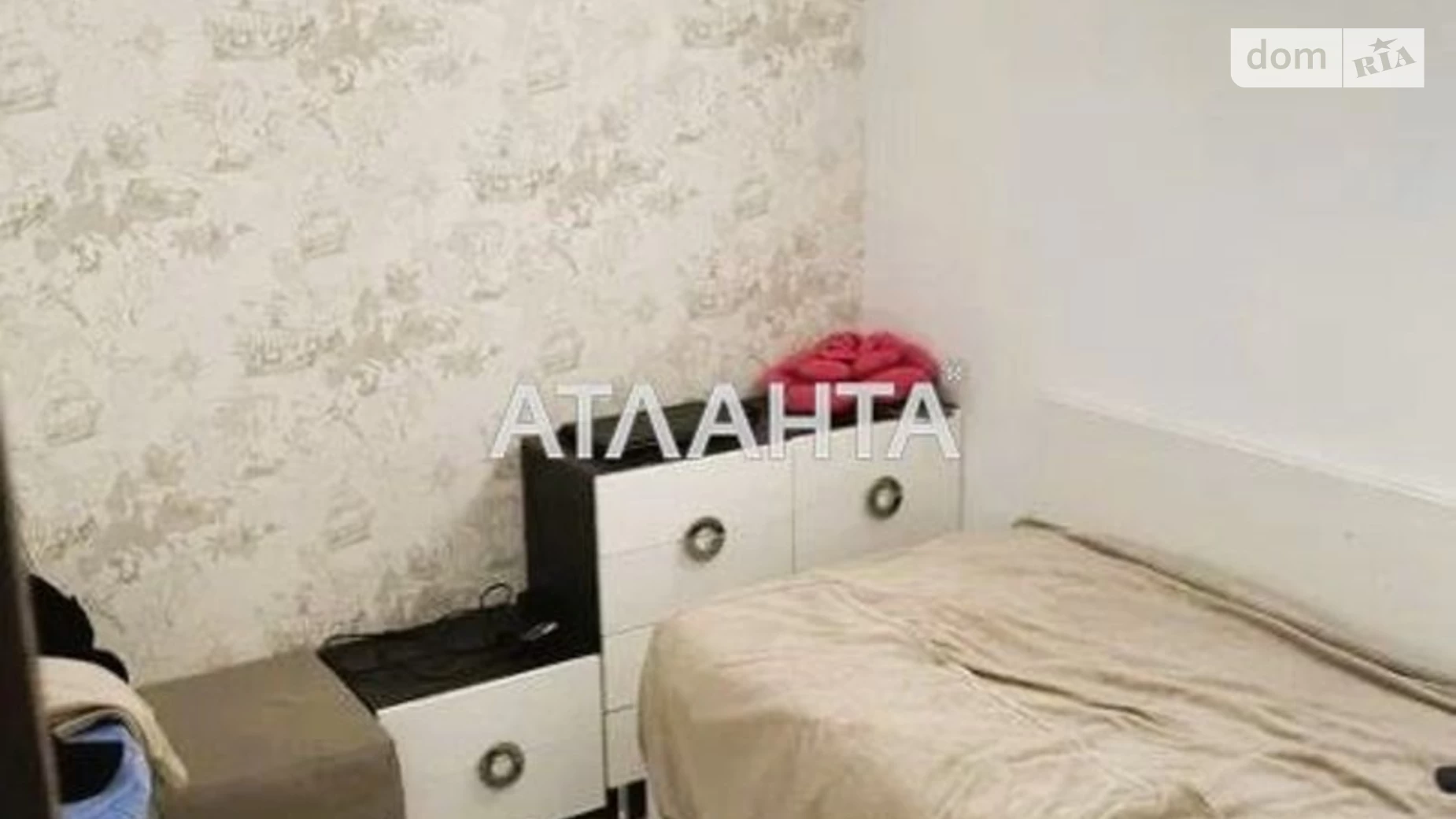 Продается 1-комнатная квартира 31 кв. м в Одессе, ул. Штилевая, 1