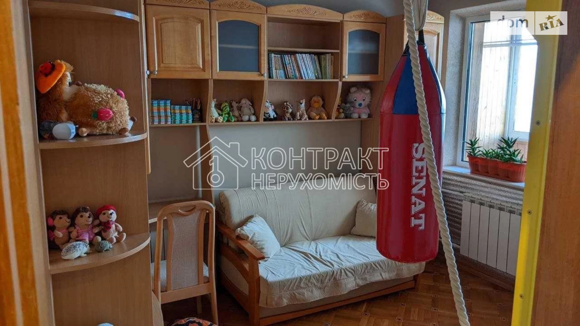 Продається 3-кімнатна квартира 72 кв. м у Харкові, вул. Старошишківська