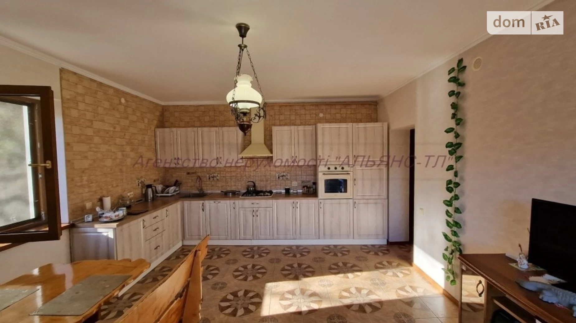 Продається одноповерховий будинок 224.7 кв. м з меблями, цена: 350000 $ - фото 3