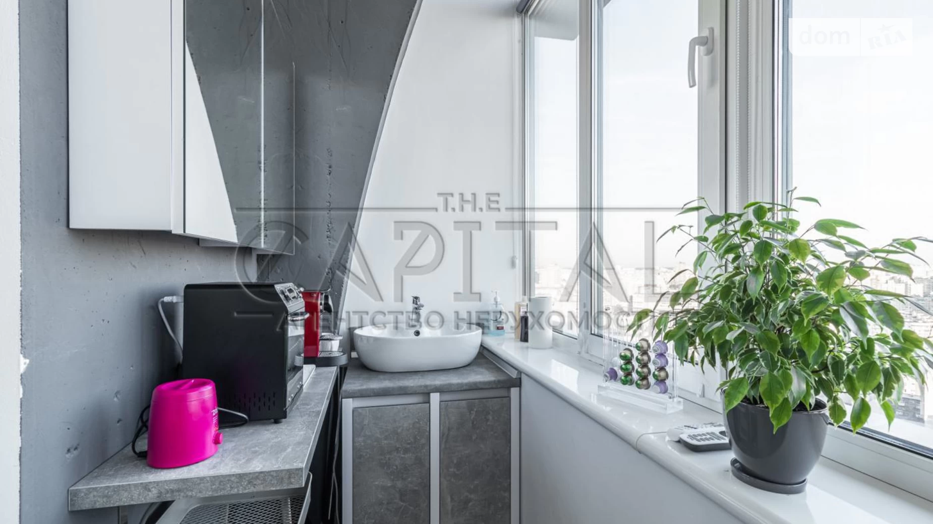 Продается объект сферы услуг 70 кв. м в 24-этажном здании, цена: 260000 $ - фото 4