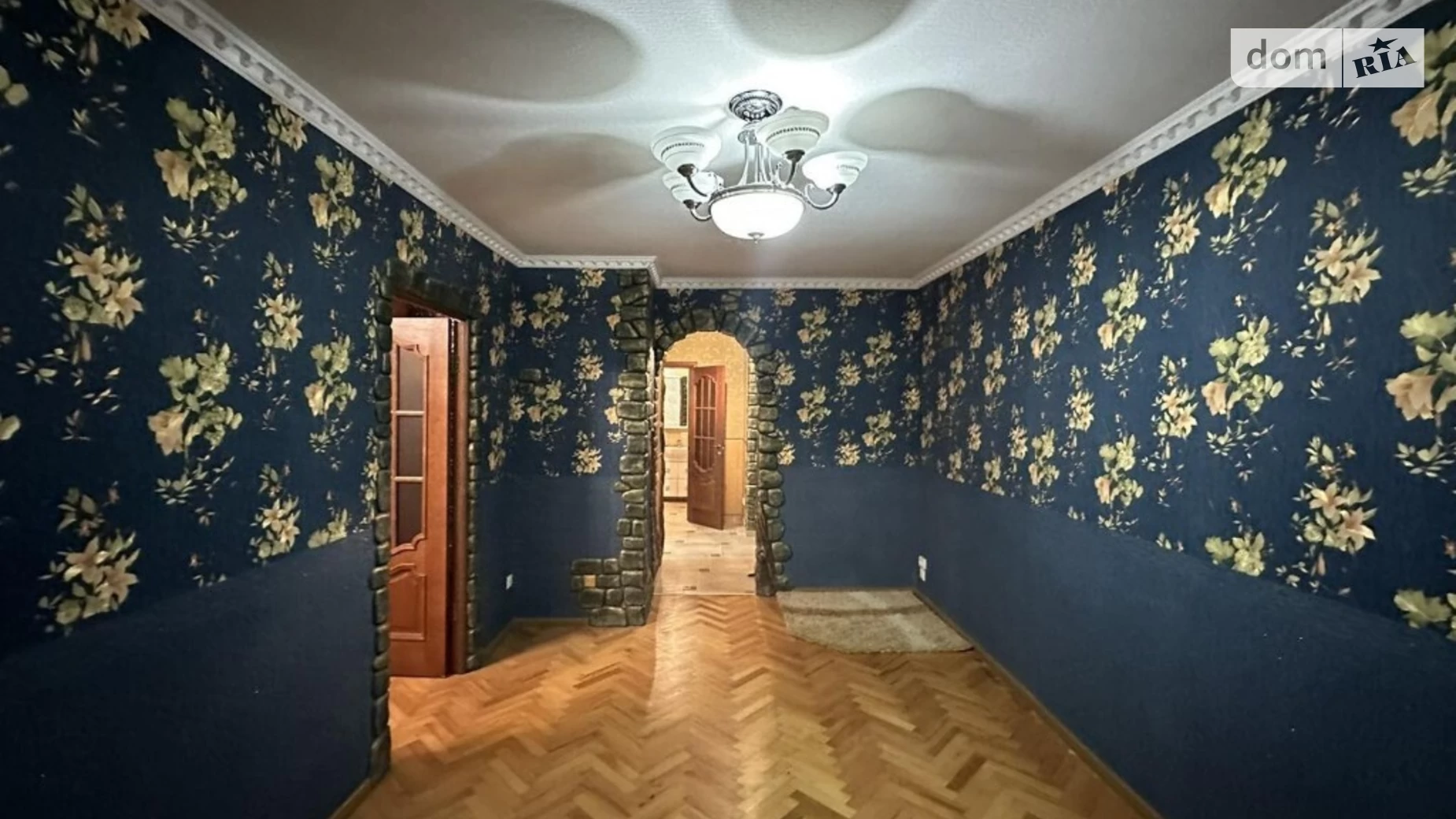 Продается 3-комнатная квартира 57 кв. м в Коломые, ул. Николая Лысенко, 12 - фото 2