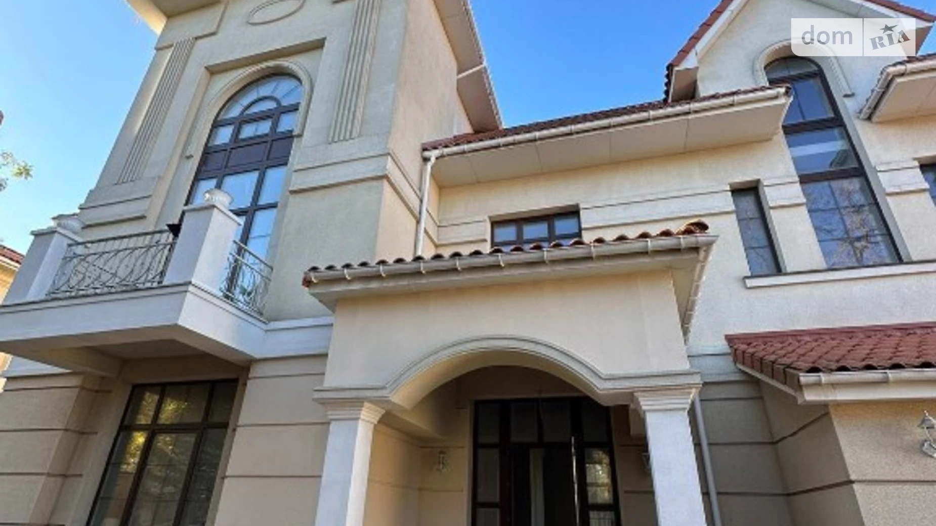 Продается дом на 3 этажа 444.2 кв. м с мебелью, цена: 750000 $ - фото 5