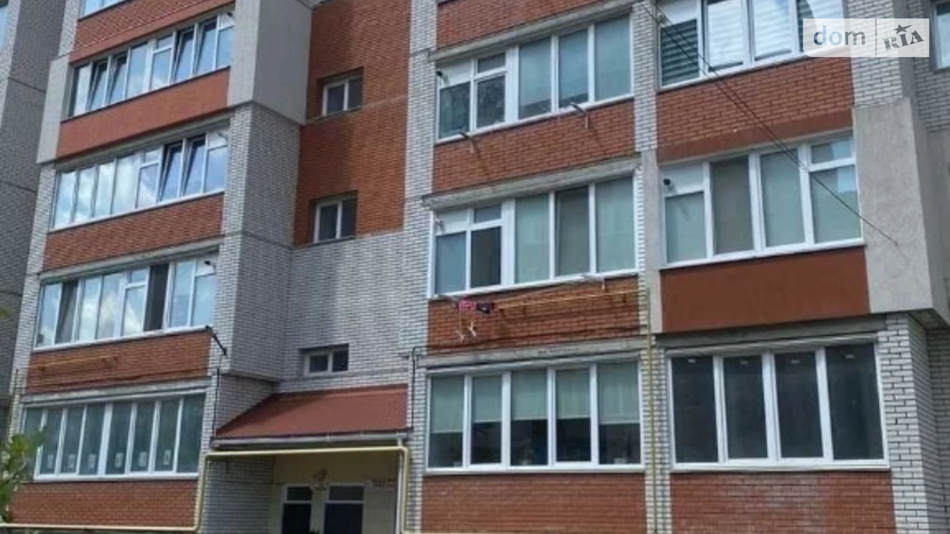 Продається 1-кімнатна квартира 41 кв. м у Хмельницькому, вул. Гетьмана Мазепи(Красовського Маршала)