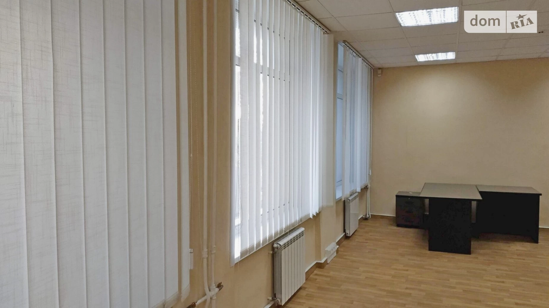 Сдается в аренду офис 63 кв. м в бизнес-центре, цена: 13580 грн - фото 4
