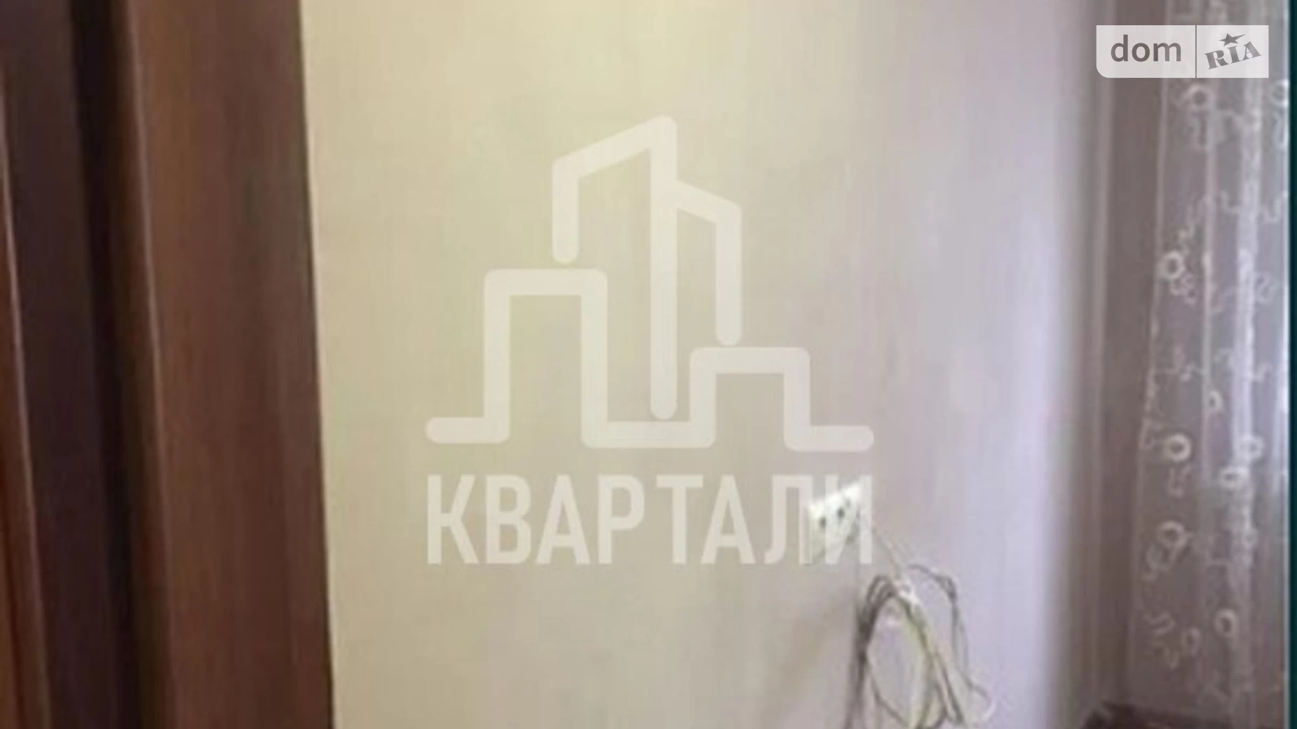 Продається 3-кімнатна квартира 62 кв. м у Києві, просп. Воскресенський(Перова), 48А