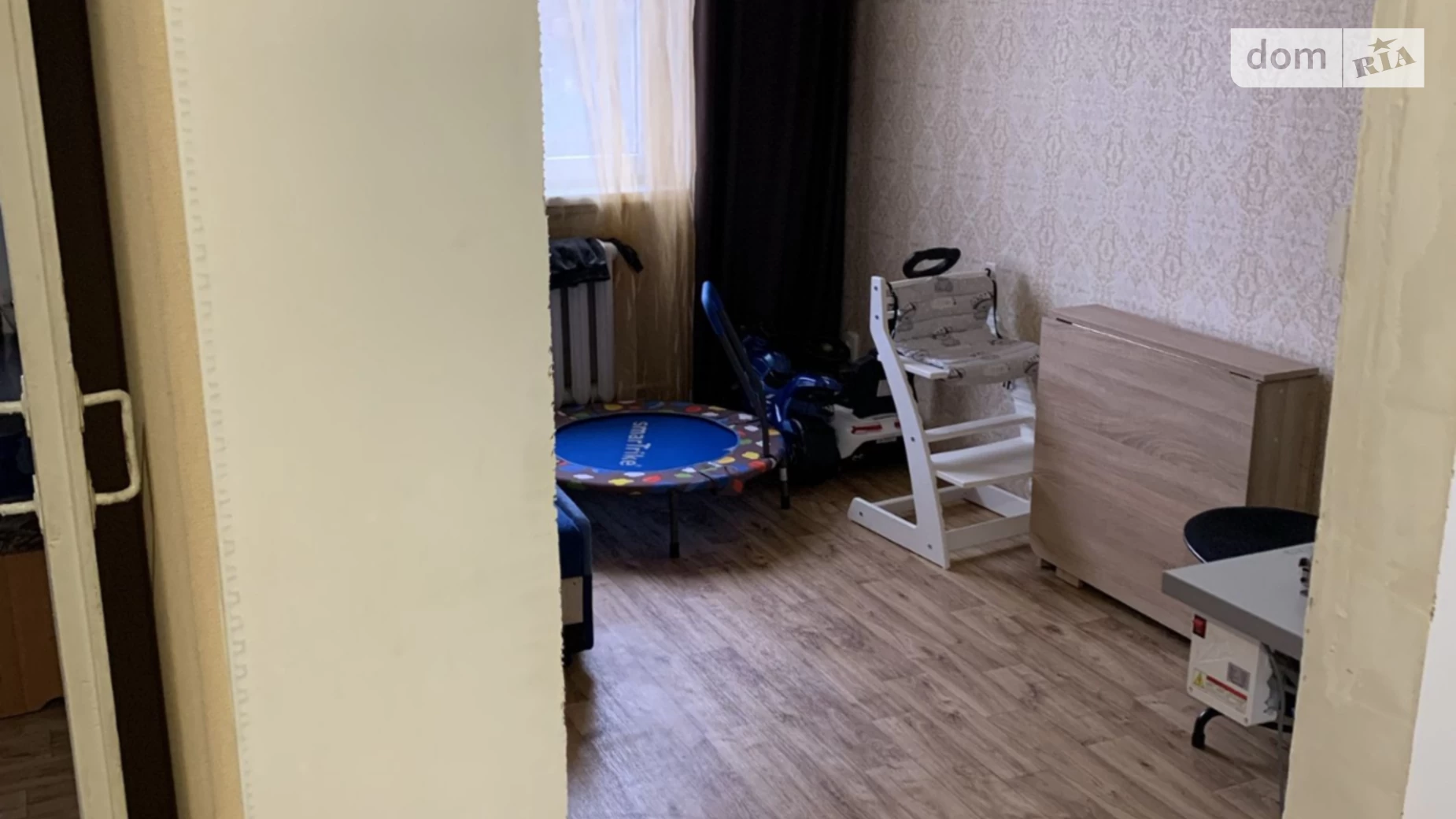 Продается 3-комнатная квартира 57 кв. м в Харькове, ул. Франтишека Крала, 27