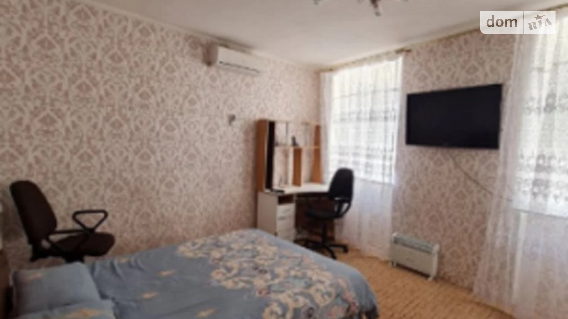 Продається 2-кімнатна квартира 38.7 кв. м у Одесі, вул. Старопортофранківська, 41