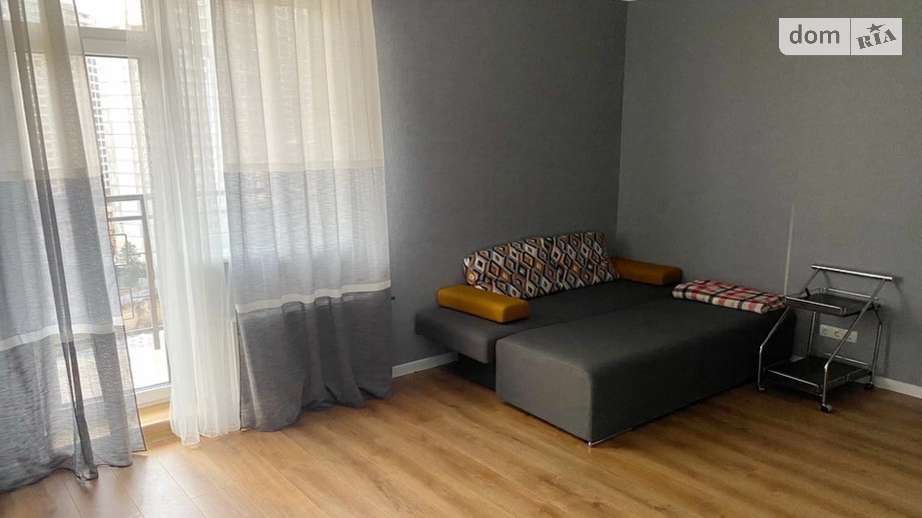 Продается 2-комнатная квартира 64 кв. м в Одессе, ул. Генуэзская, 3Г