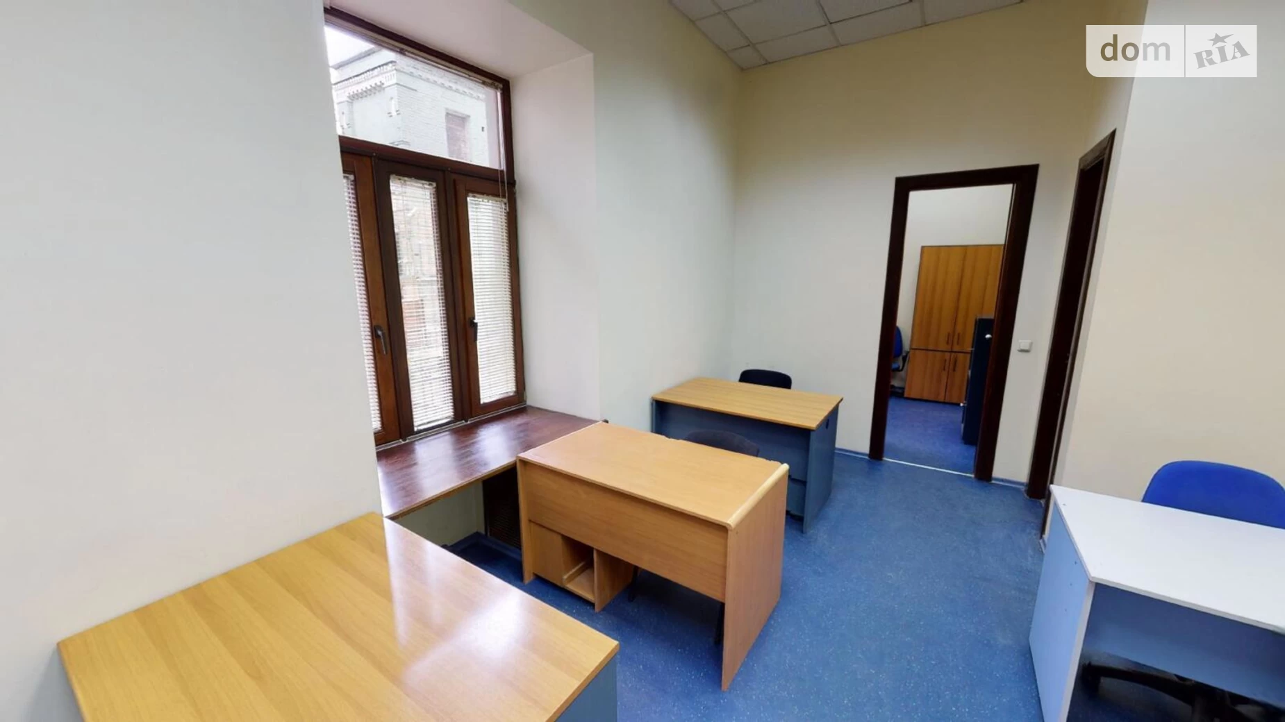 Продается офис 133 кв. м в бизнес-центре, цена: 300000 $ - фото 3