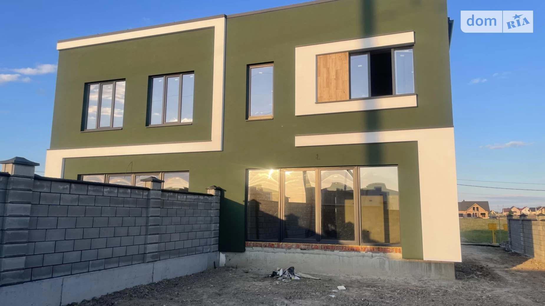 Продається частина будинку 118 кв. м з гаражем, цена: 100000 $ - фото 3