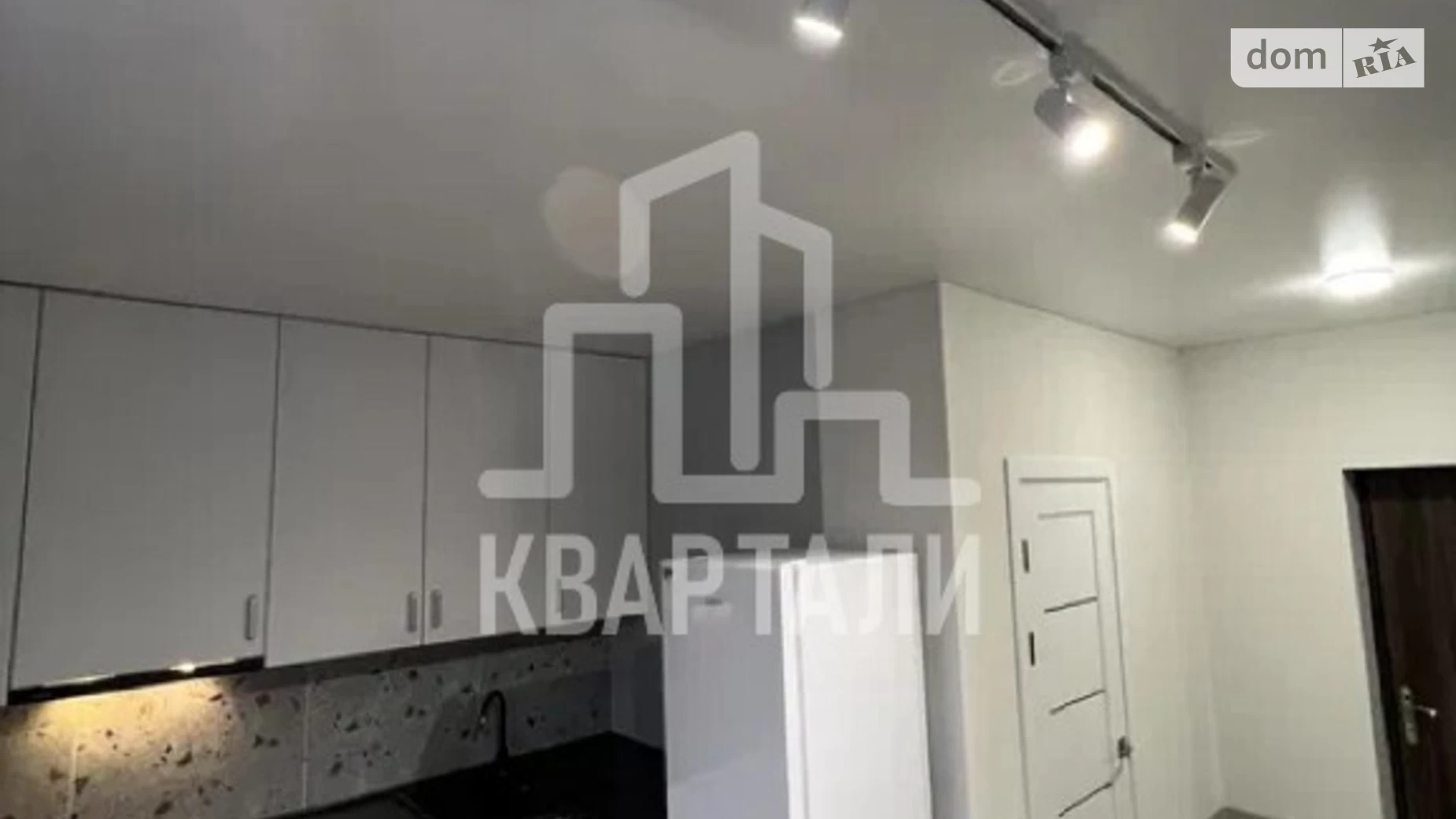 Продается 1-комнатная квартира 29 кв. м в Киеве, ул. Березовая, 45 - фото 3