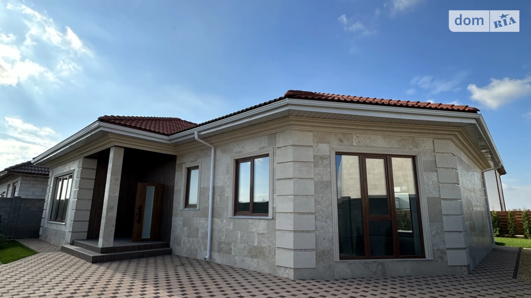 Продается одноэтажный дом 156 кв. м с подвалом, цена: 205000 $ - фото 2