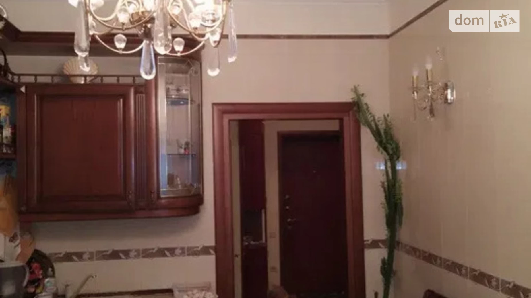 Продається 1-кімнатна квартира 52 кв. м у Одесі, вул. Палубна