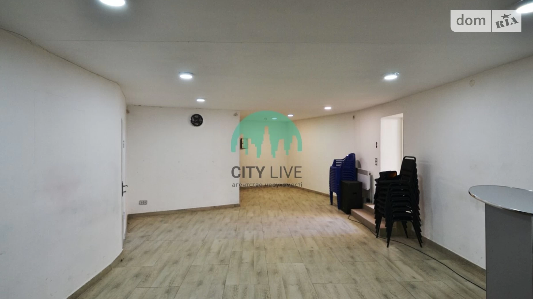 Здається в оренду приміщення вільного призначення 50 кв. м в 6-поверховій будівлі, цена: 270 € - фото 2
