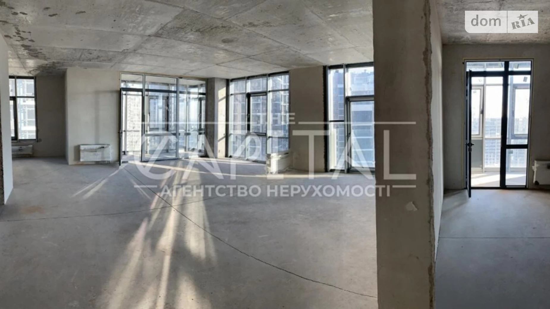 Продается 4-комнатная квартира 144 кв. м в Киеве, ул. Андрея Верхогляда(Драгомирова), 17Б
