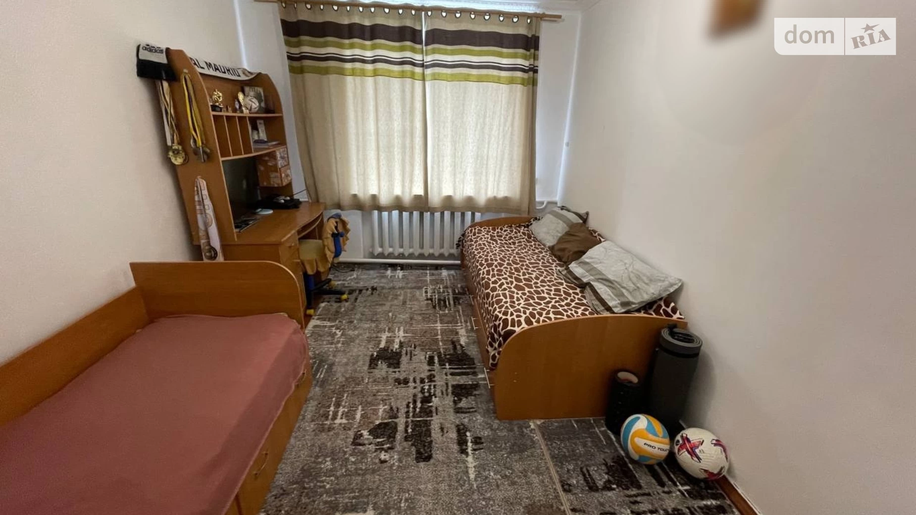 Продается 3-комнатная квартира 61.4 кв. м в Дубно, ул. Мирогощанская, 47 - фото 2