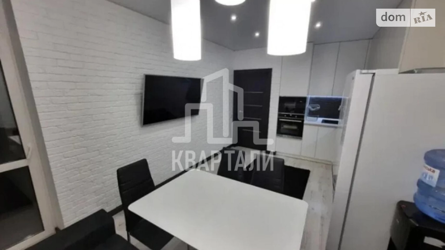 Продается 2-комнатная квартира 59 кв. м в Киеве, просп. Европейского Союза(Правды), 43 - фото 3