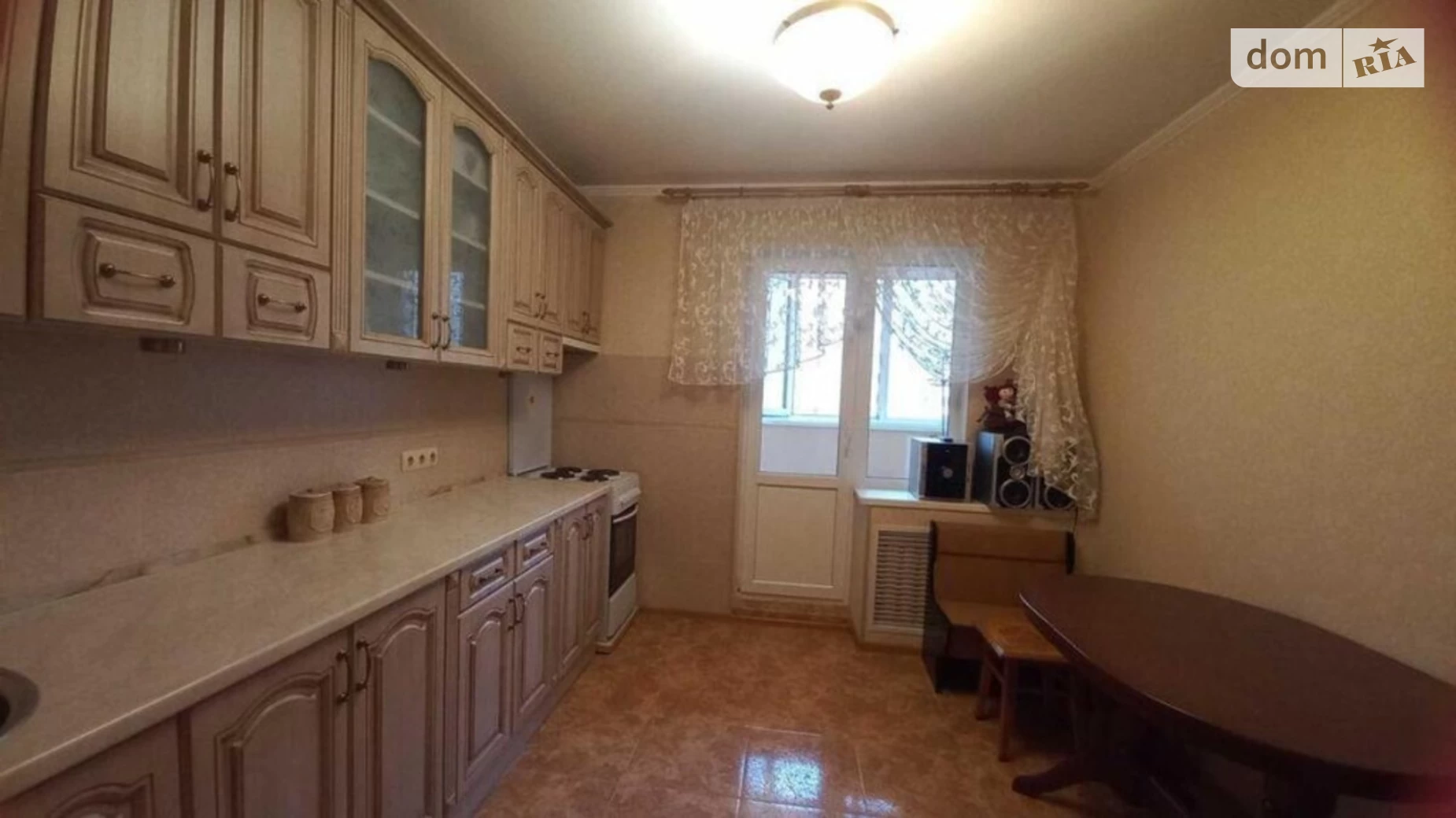 Продается 1-комнатная квартира 42 кв. м в Киеве, ул. Урловская, 36 - фото 2