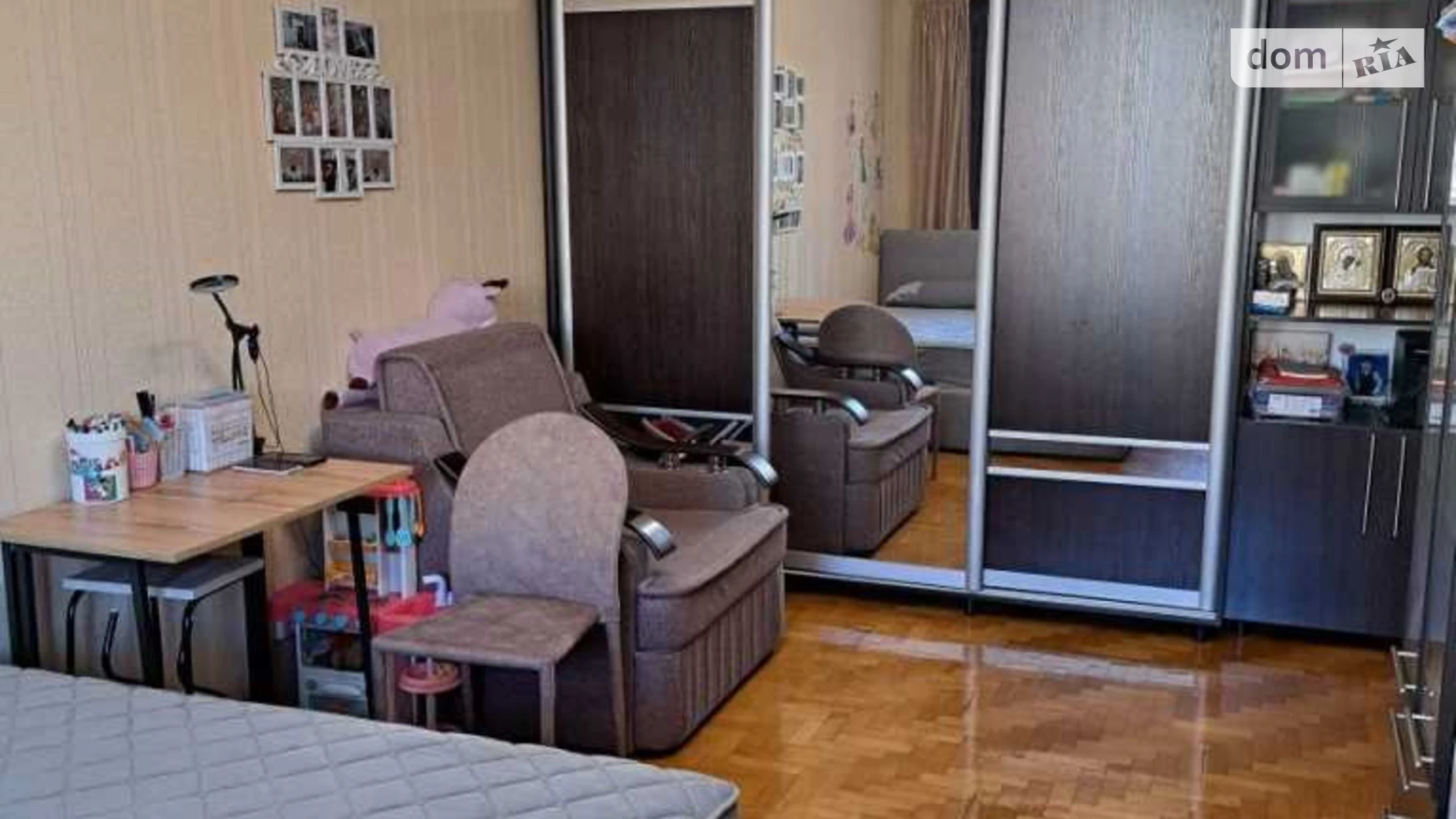 Продается 1-комнатная квартира 35 кв. м в Полтаве, ул. Головко