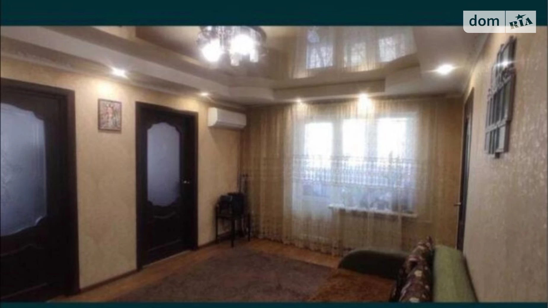 Продається 3-кімнатна квартира 50 кв. м у Дніпрі, просп. Хмельницького Богдана, 114
