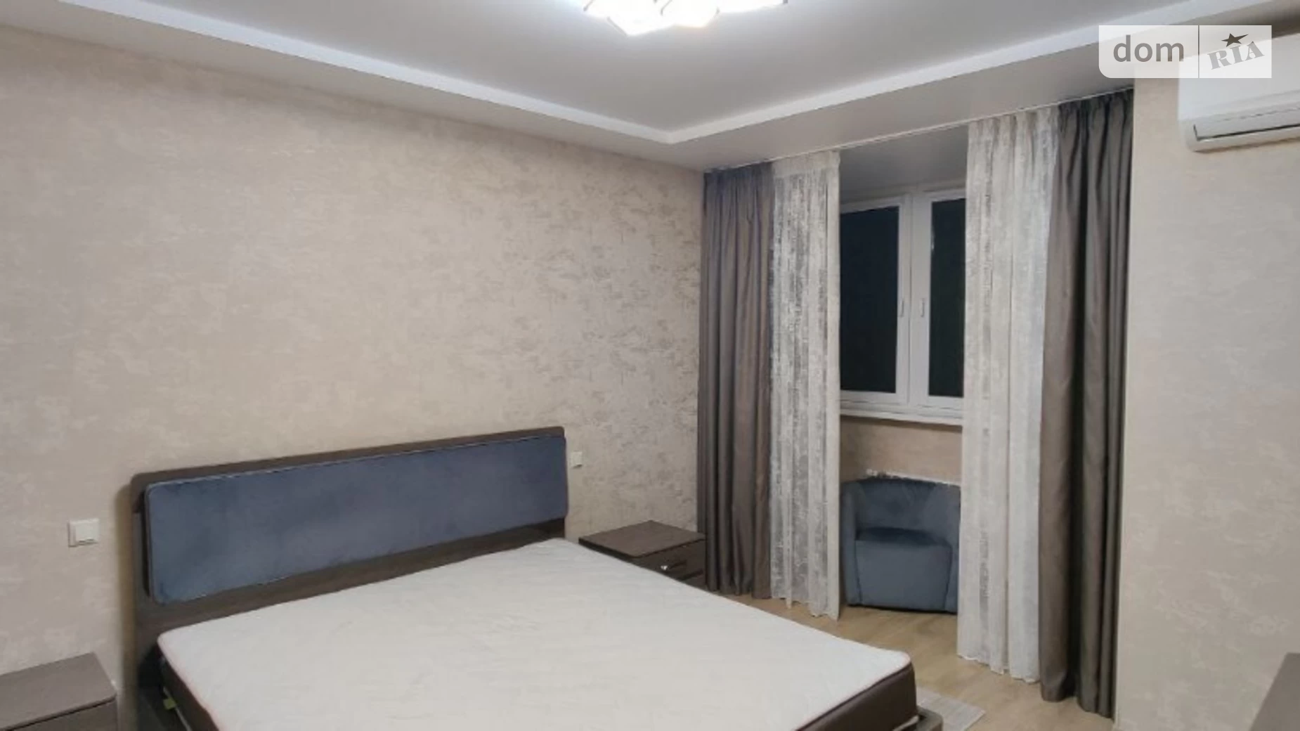 Продается 2-комнатная квартира 62 кв. м в Киеве, ул. Генерала Шаповала(Механизаторов), 20 - фото 2