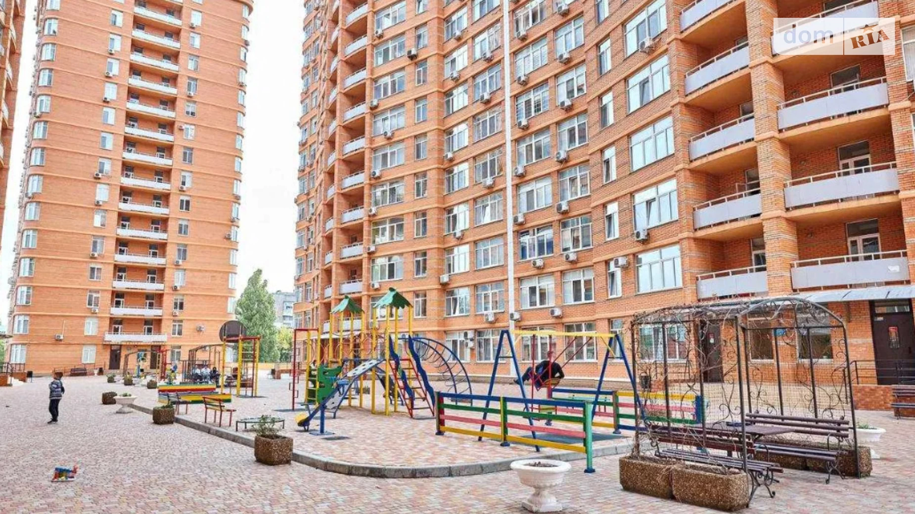 Продается 2-комнатная квартира 66 кв. м в Крыжановка, ул. Семена Палия, 135