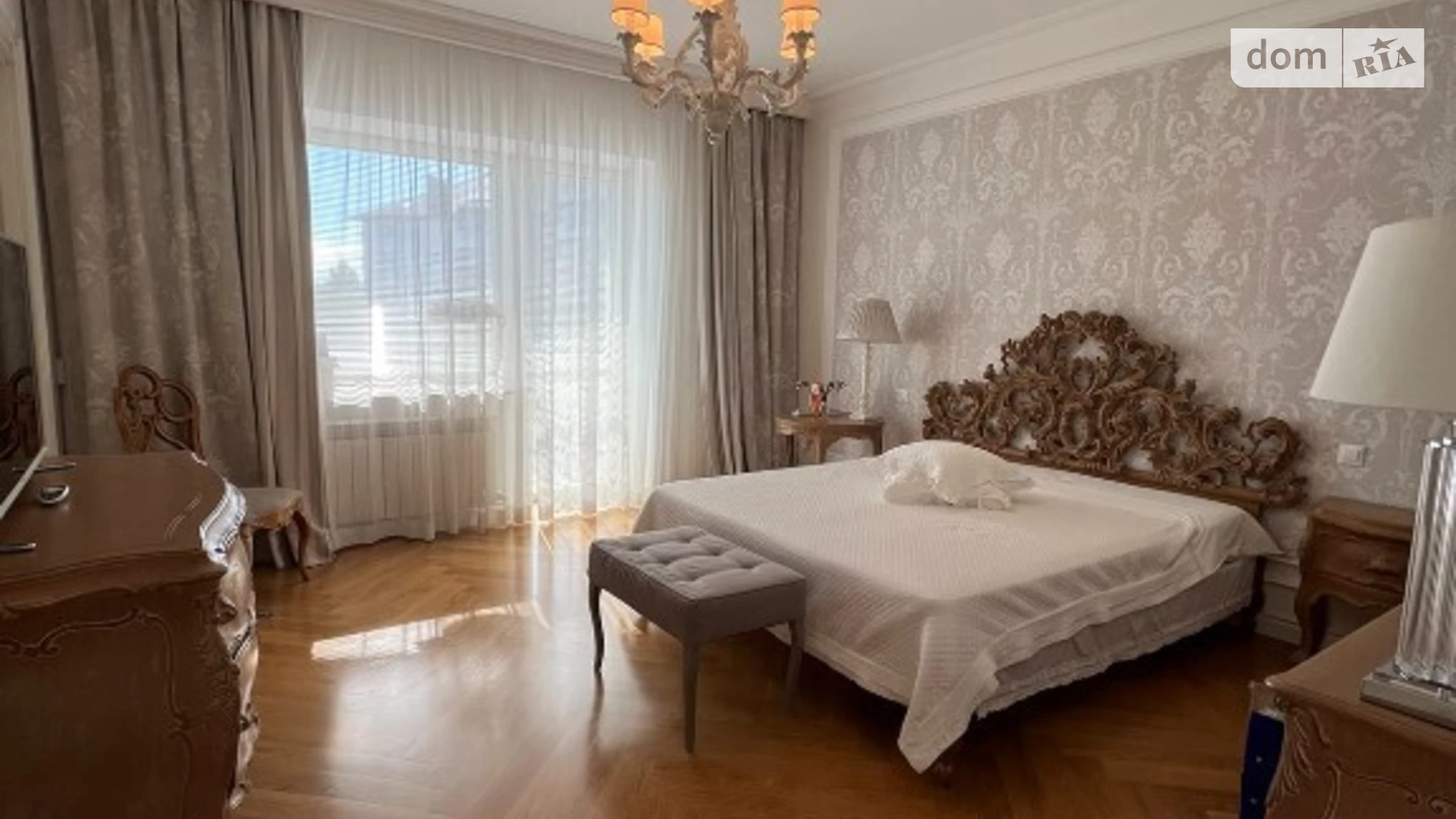 Продается 4-комнатная квартира 212 кв. м в Одессе, ул. Успенская, 2 - фото 2