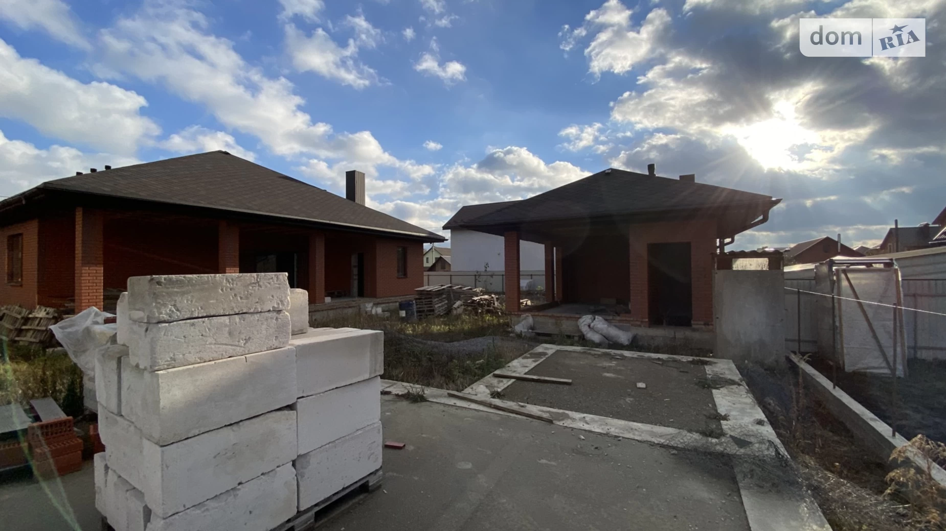 Продается одноэтажный дом 245 кв. м с камином, цена: 105000 $ - фото 5