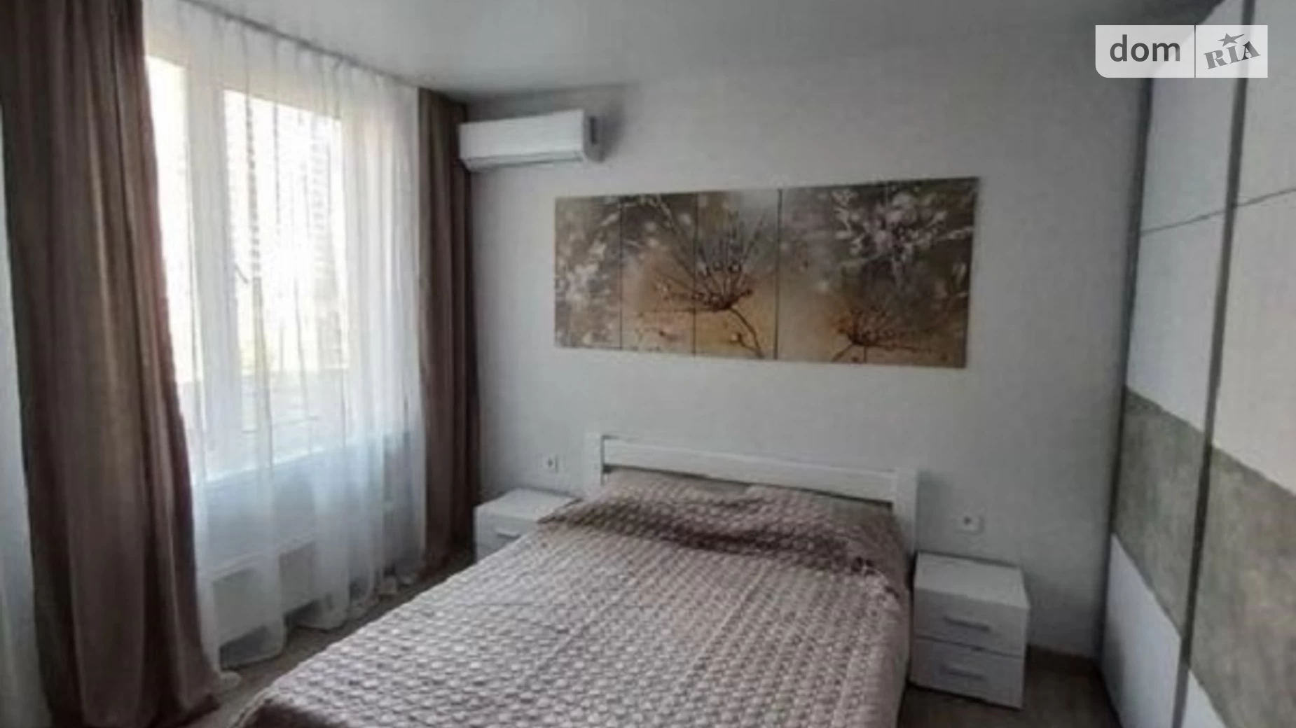 Продается 1-комнатная квартира 42 кв. м в Киеве, ул. Ивана Выговского(Маршала Гречко), 42 - фото 4
