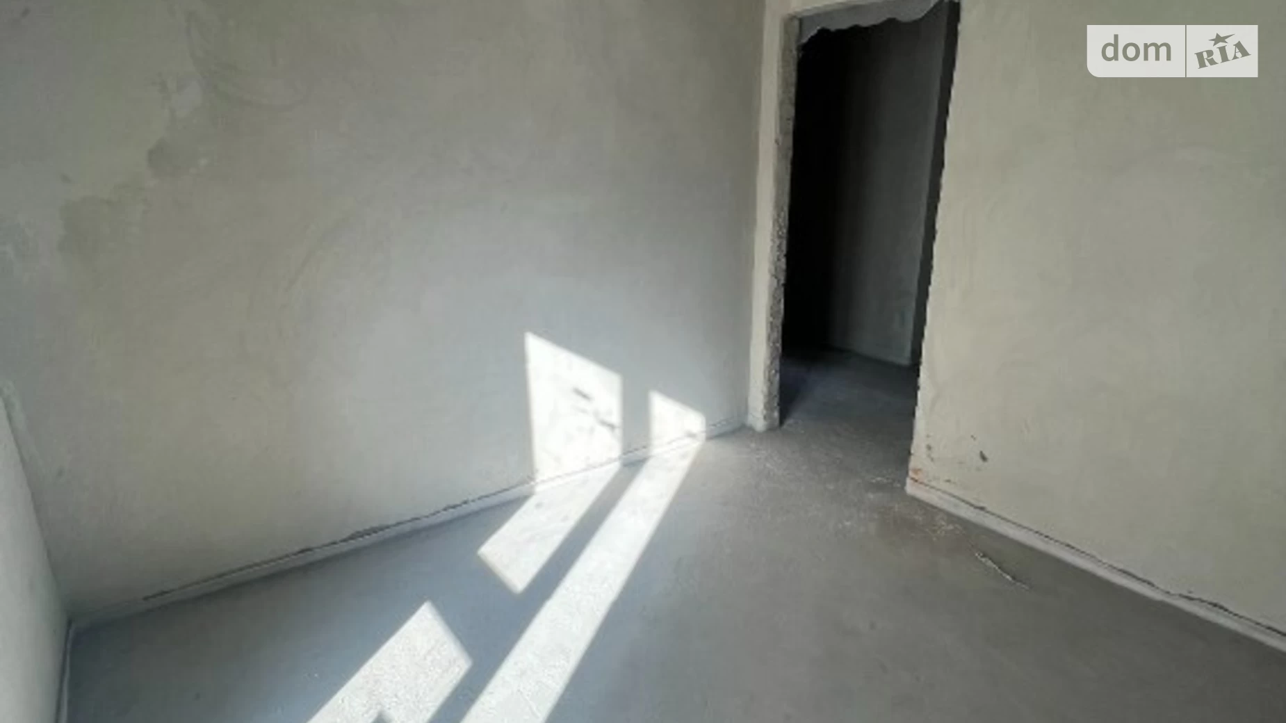 Продается 2-комнатная квартира 44 кв. м в Гостомеле, ул. Яровая(Красноармейская), 208