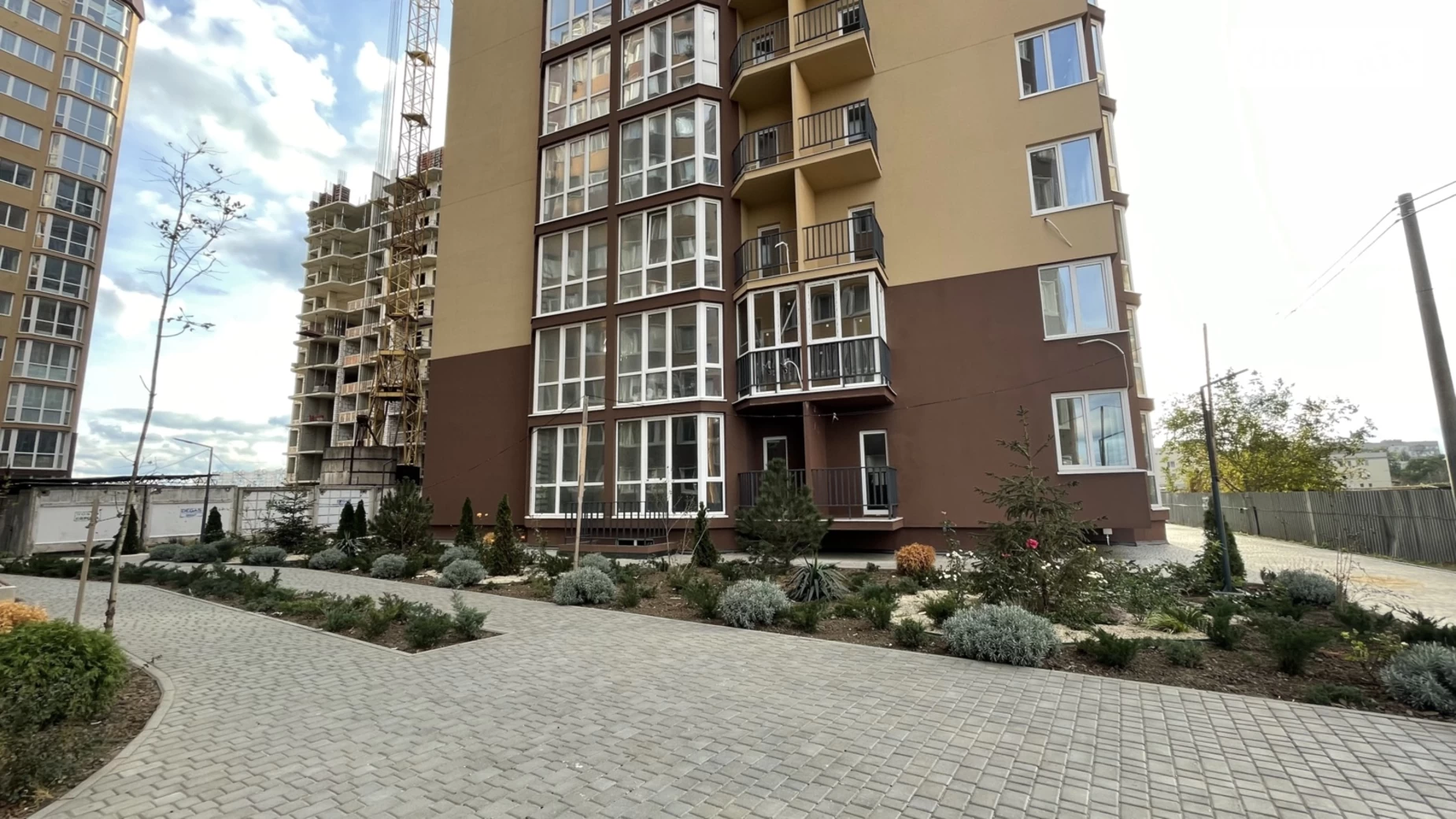 Продается 1-комнатная квартира 35 кв. м в Одессе, ул. Паустовского