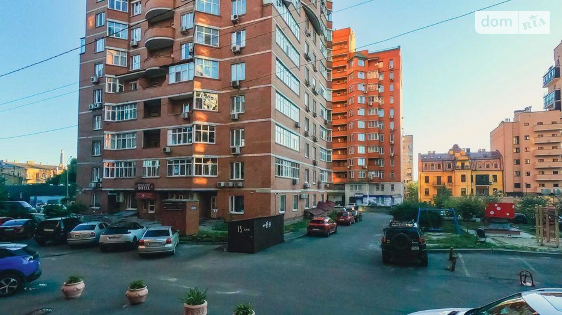 Продается 3-комнатная квартира 115 кв. м в Киеве, ул. Дмитриевская, 15-17 - фото 4