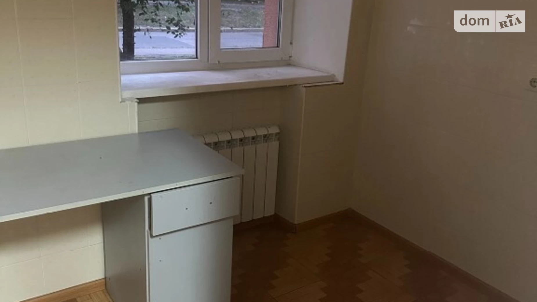 Продается 3-комнатная квартира 53 кв. м в Хмельницком, ул. Героев АТО