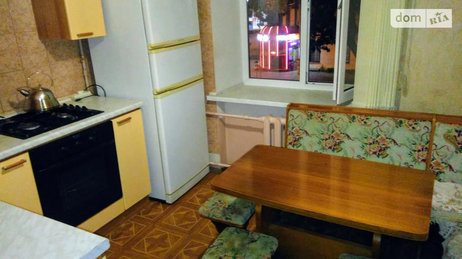 Продается 2-комнатная квартира 60 кв. м в Одессе, ул. Екатерининская