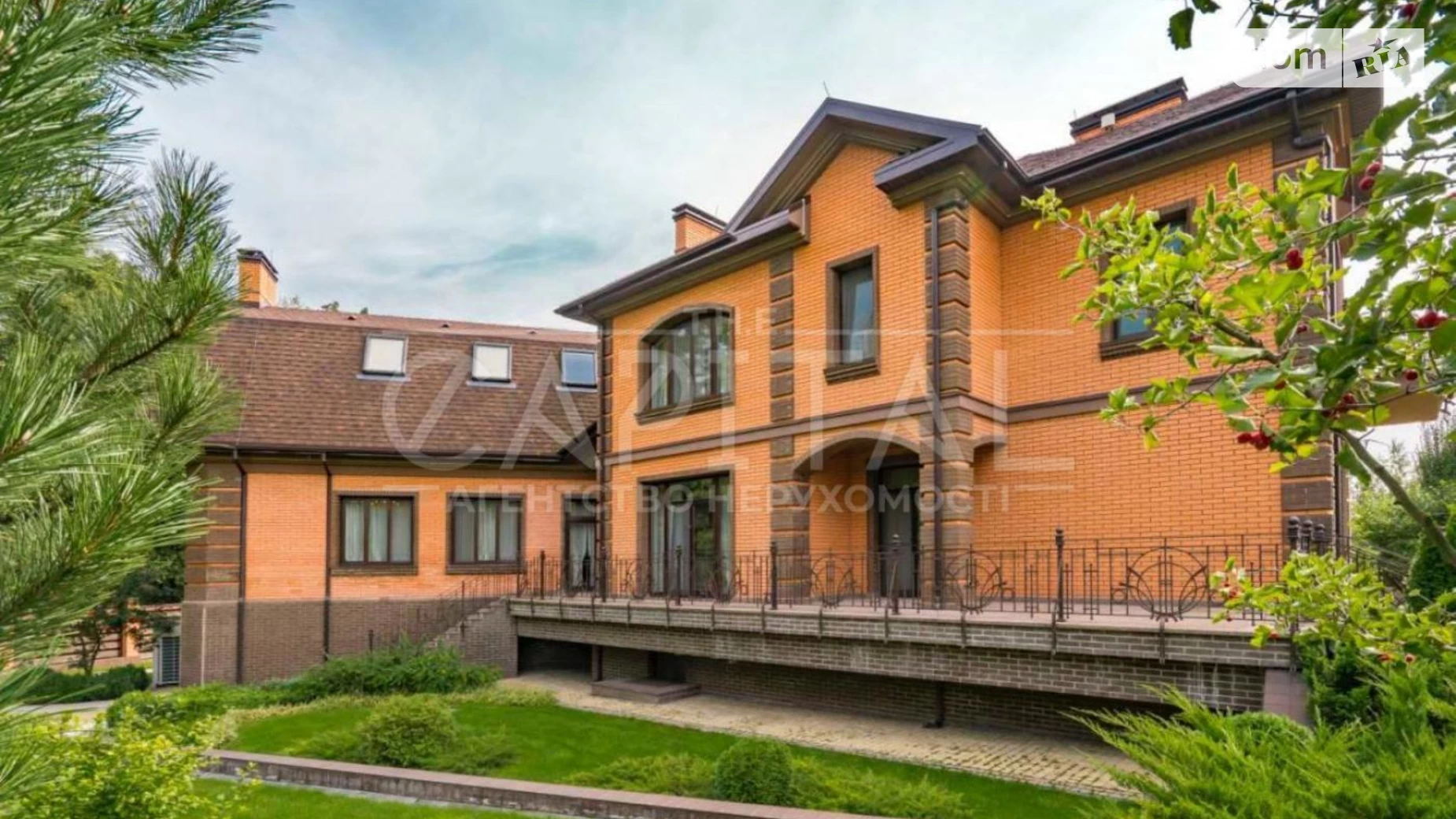 Сдается в аренду дом на 2 этажа 930 кв. м с камином, цена: 10000 $ - фото 2