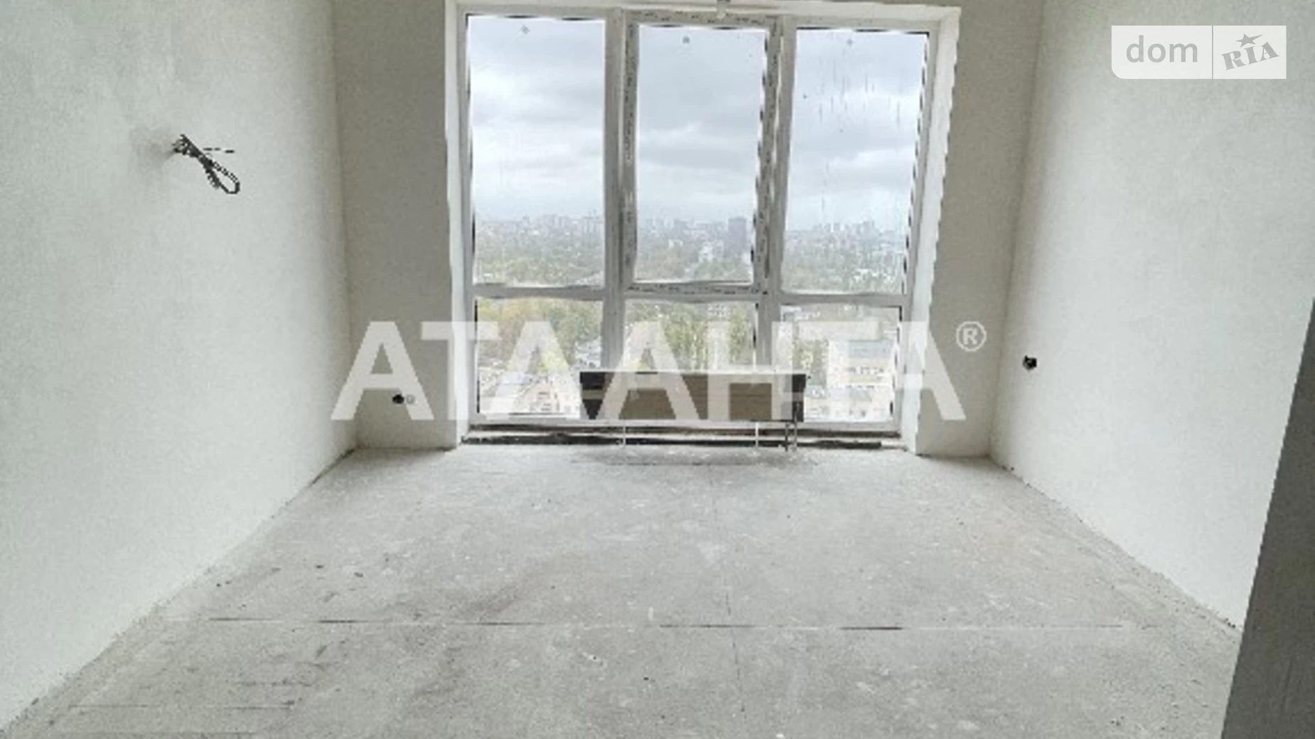 Продается 1-комнатная квартира 45 кв. м в Одессе, ул. Варненская, 27А - фото 2