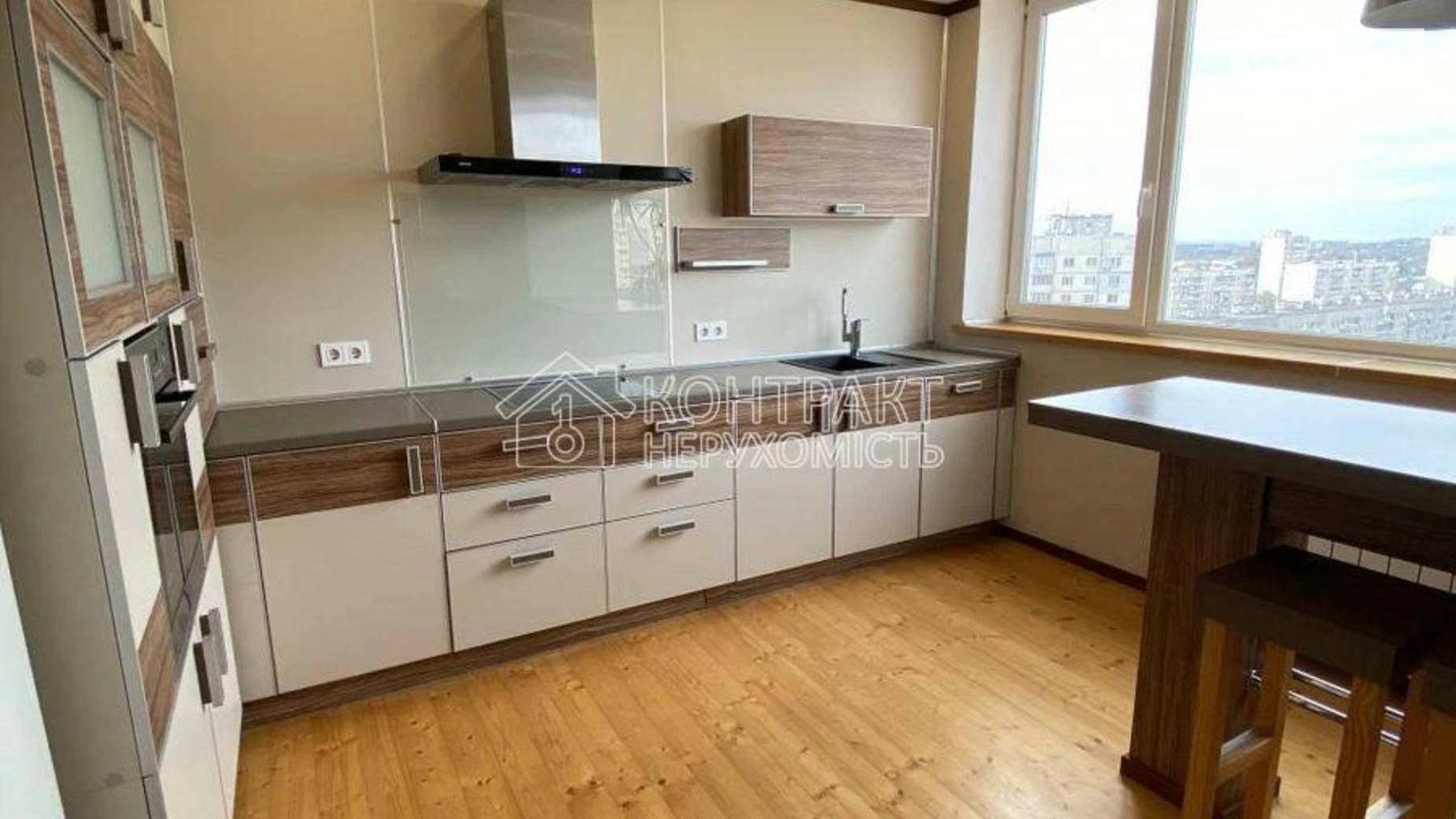 Продается 2-комнатная квартира 62 кв. м в Харькове, ул. Клочковская