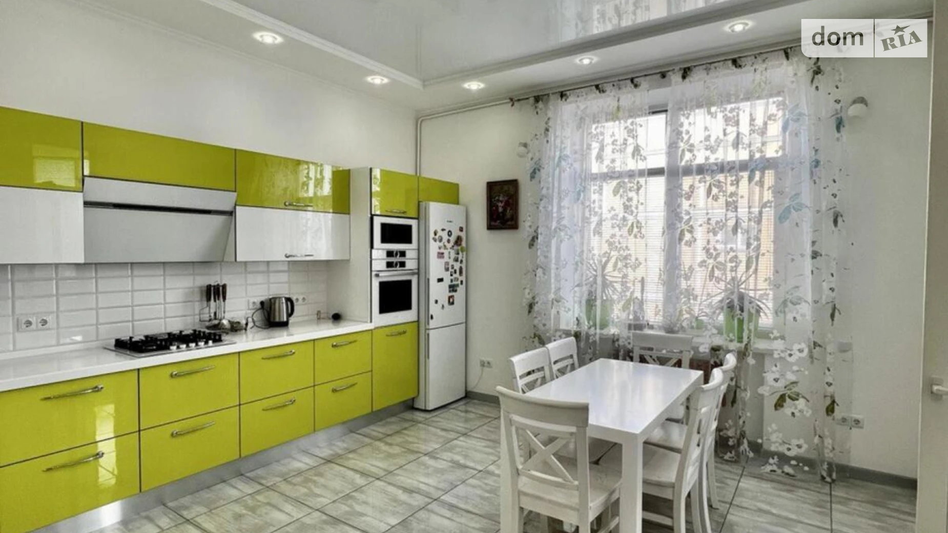 Продается 3-комнатная квартира 140.8 кв. м в Одессе, ул. Довженко - фото 2