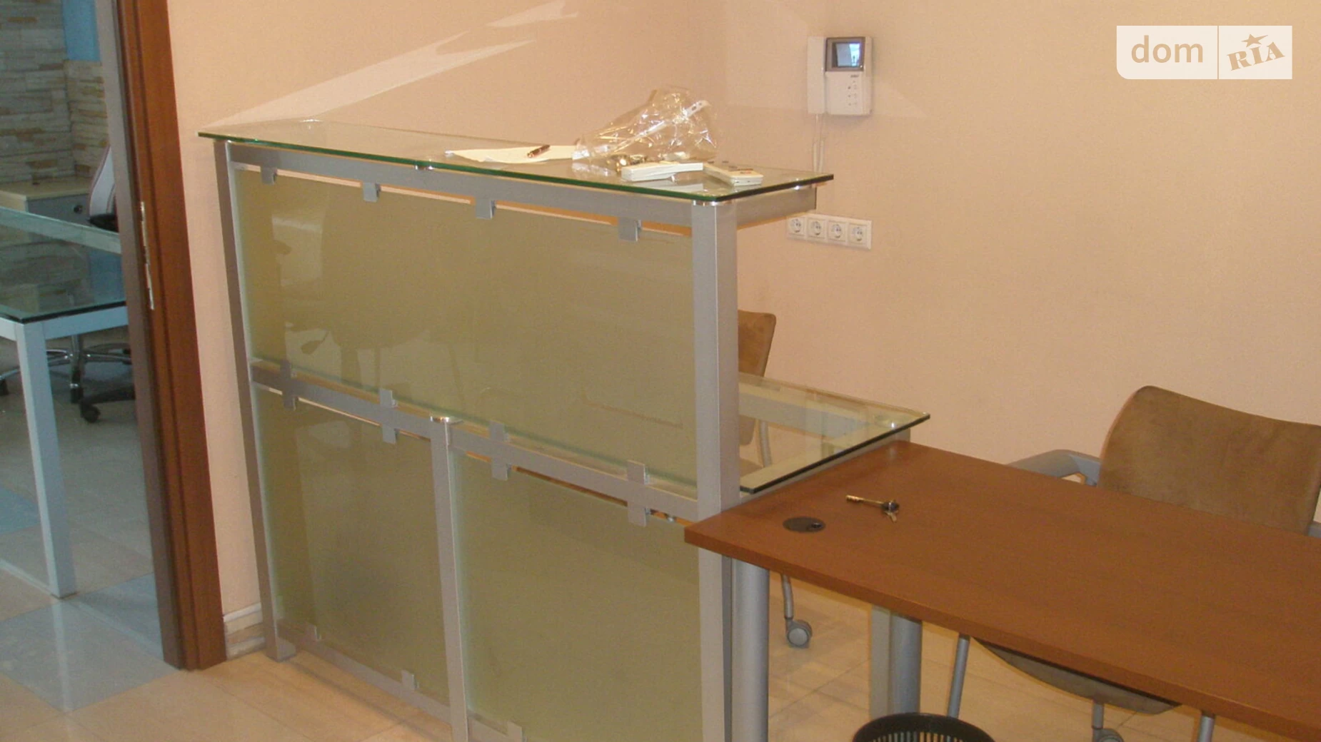 Продається офіс 57 кв. м в бізнес-центрі, цена: 104900 $ - фото 5