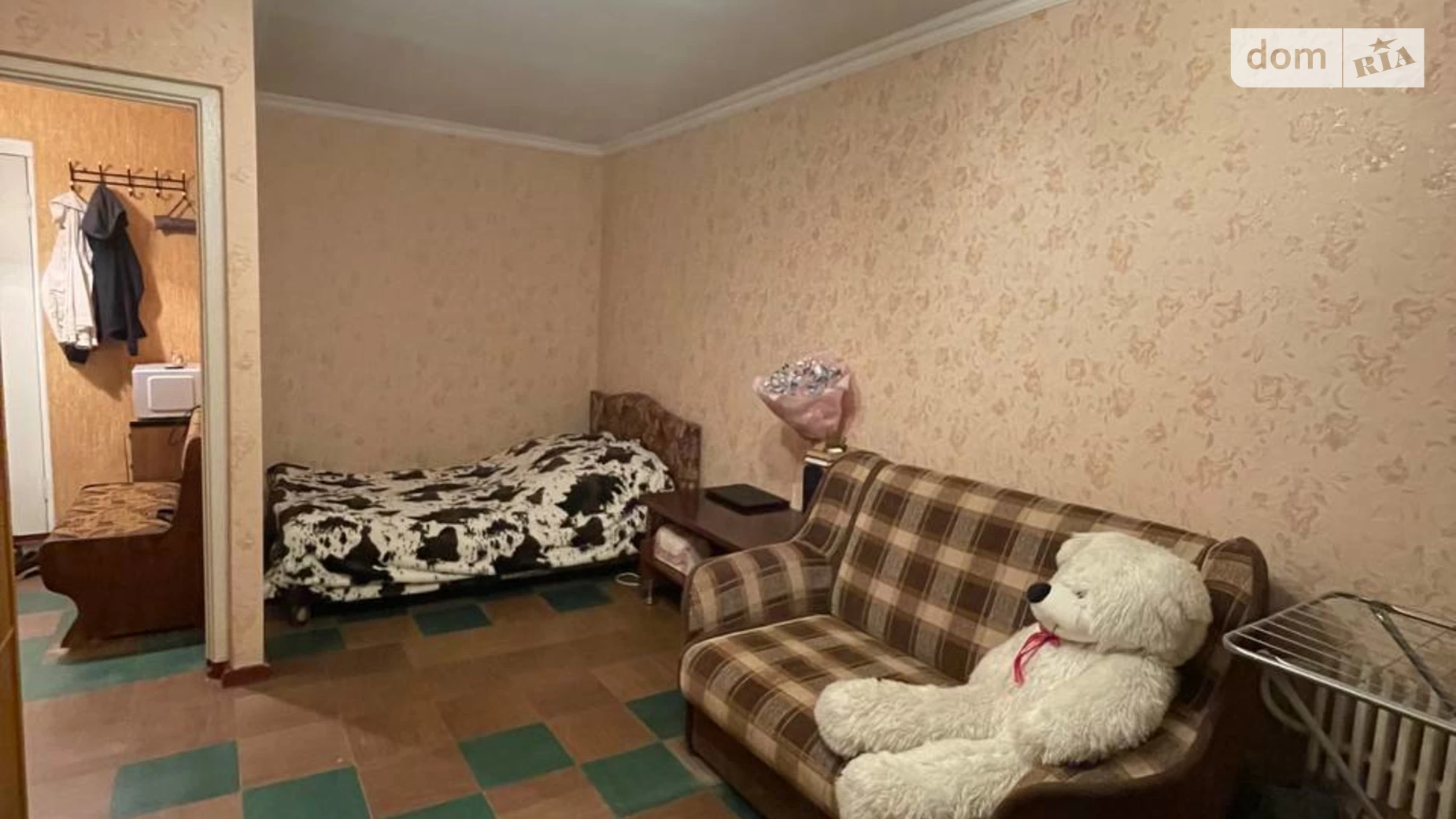 Продается 1-комнатная квартира 39 кв. м в Днепре, ул. Дмитрия Кедрина, 47