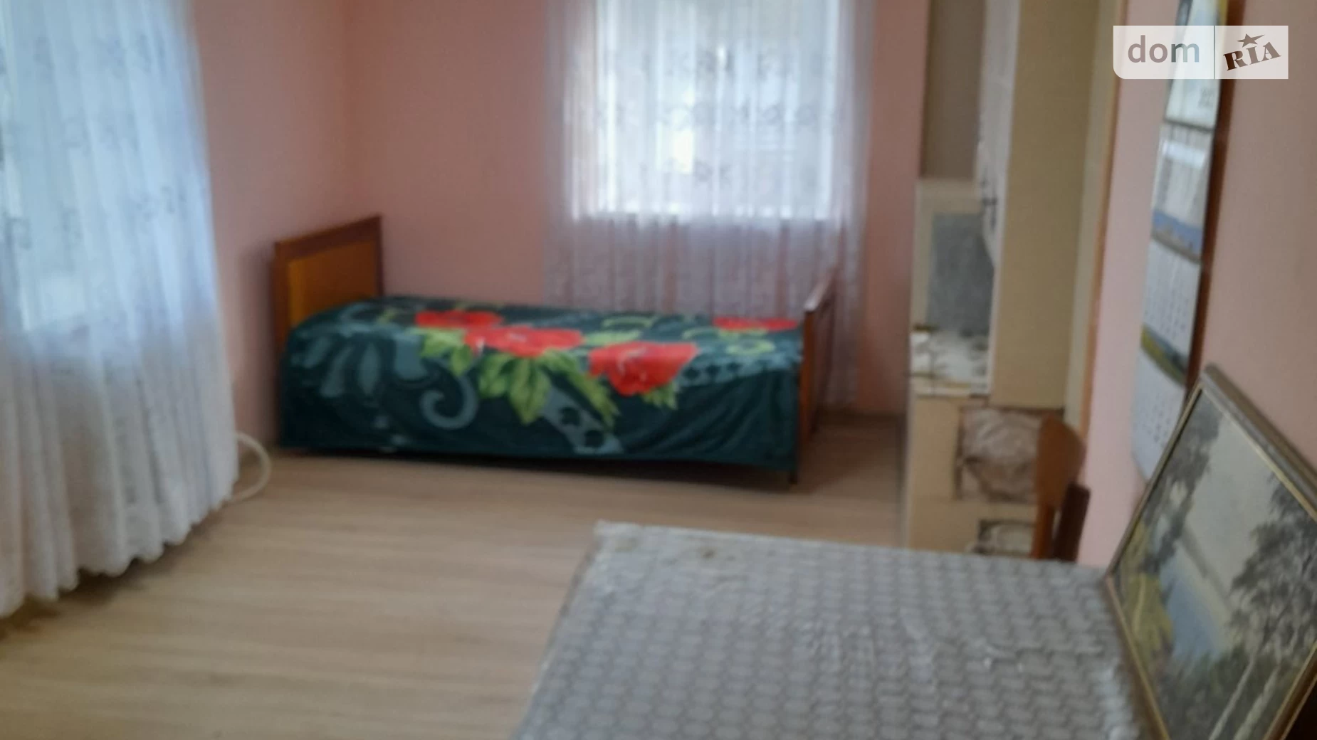 Продається одноповерховий будинок 57 кв. м з гаражем, вул. Незалежності