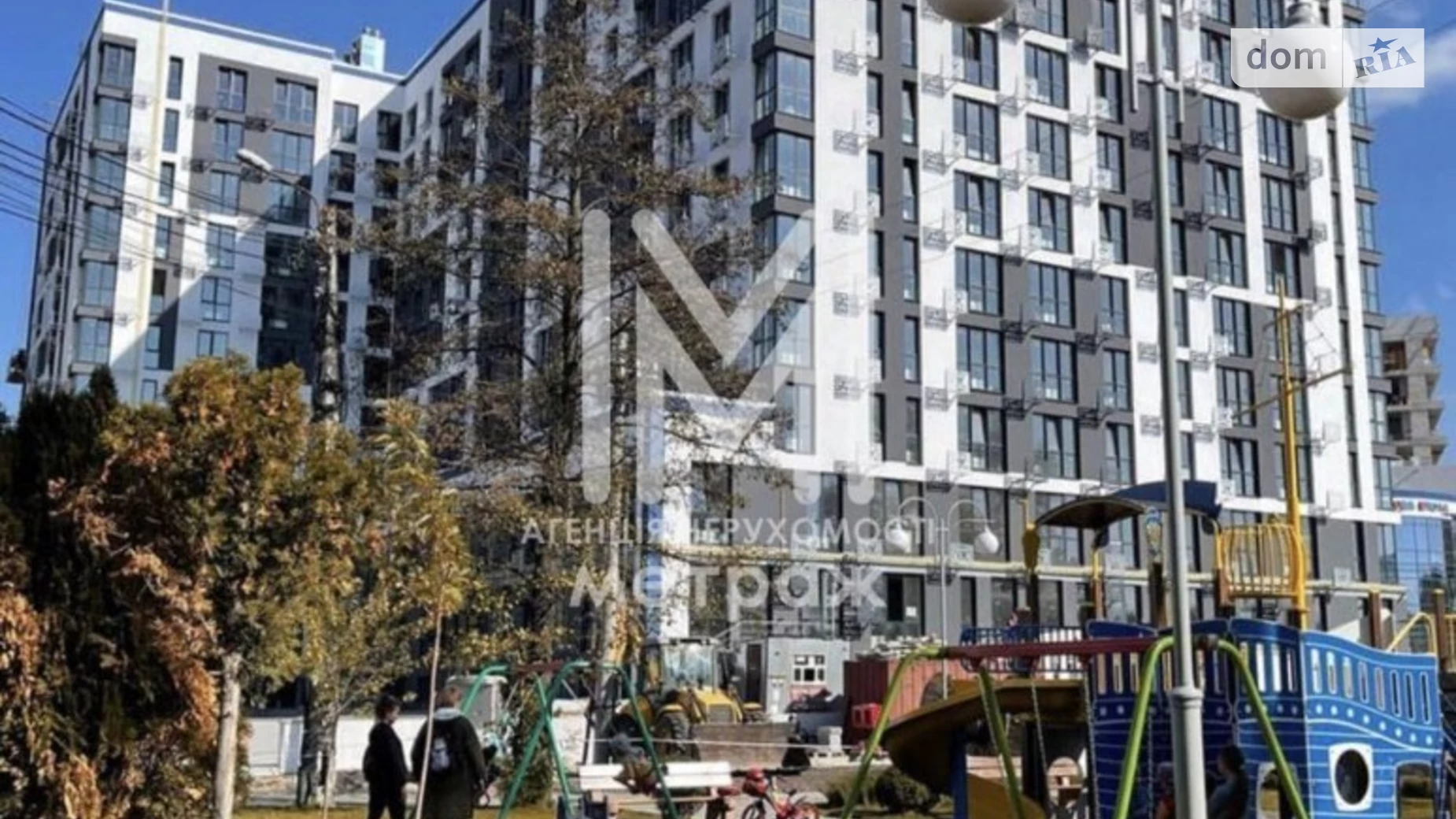Продается 1-комнатная квартира 30 кв. м в Киеве, ул. Олимпия Галика, 75